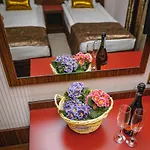 Eleganza Family - Free Parking Hotel Sofía