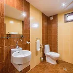 Hotel Eleganza Family - Free Parking 2*