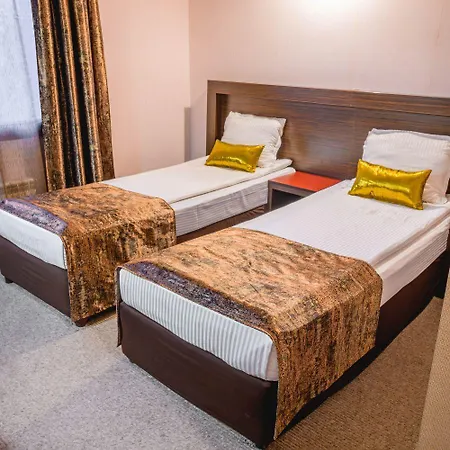 Eleganza Family - Free Parking Hotel 2*