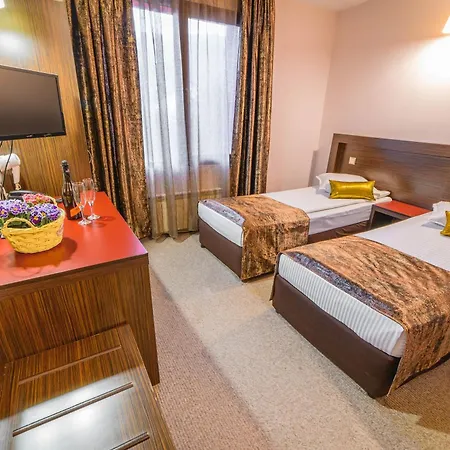 Eleganza Family Hotel 2*