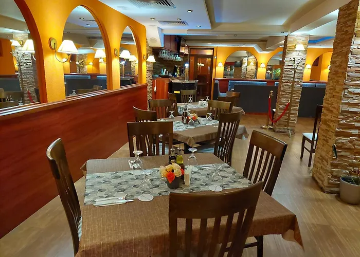 Eleganza Family - Free Parking 2* Sofia