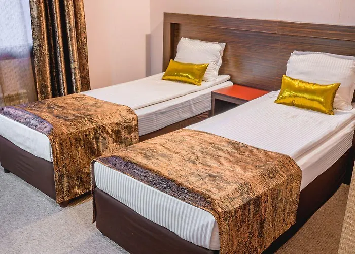 Eleganza Family - Free Parking Hotell 2*