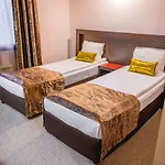 Eleganza Family - Free Parking Hotel 2*
