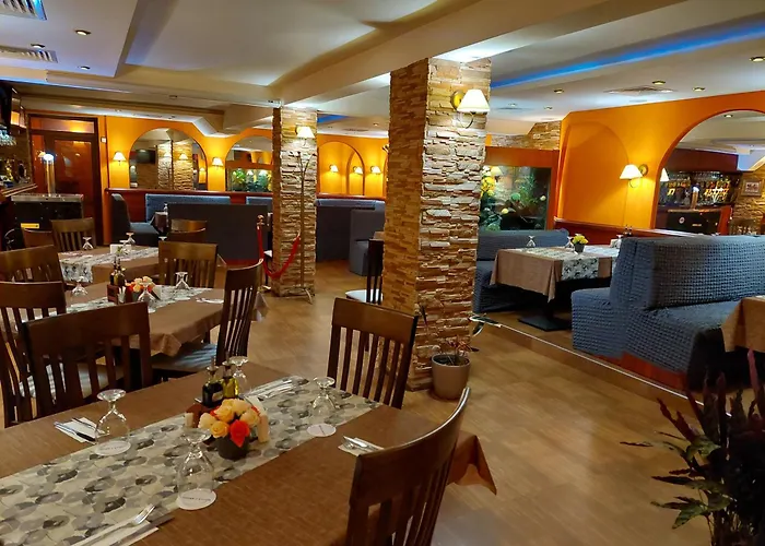 Eleganza Family - Free Parking София