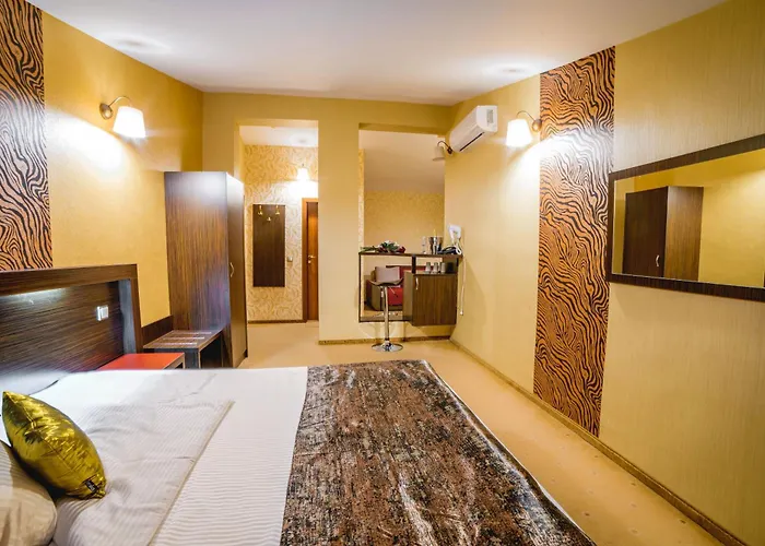 Eleganza Family - Free Parking София