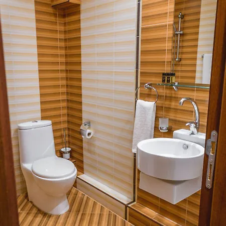 Eleganza Family - Free Parking Hotel Sófia