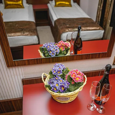 Eleganza Family - Free Parking Hotel Sófia