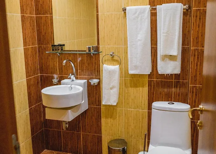 Hotel Eleganza Family - Free Parking 2*